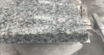 荆门芝麻白楼梯踏步 芙蓉白