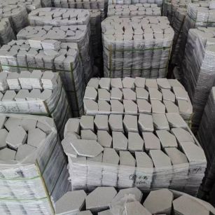 荆门芝麻白石材冰裂纹，碎拼。