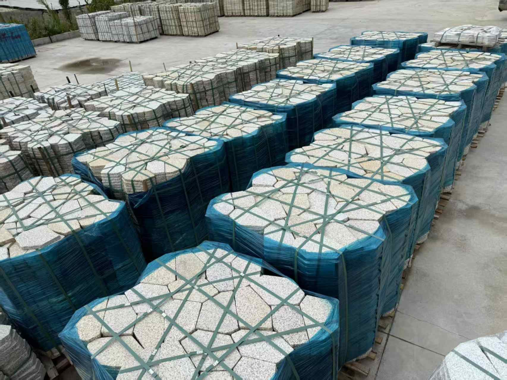 荆门黄金麻冰裂纹 碎拼