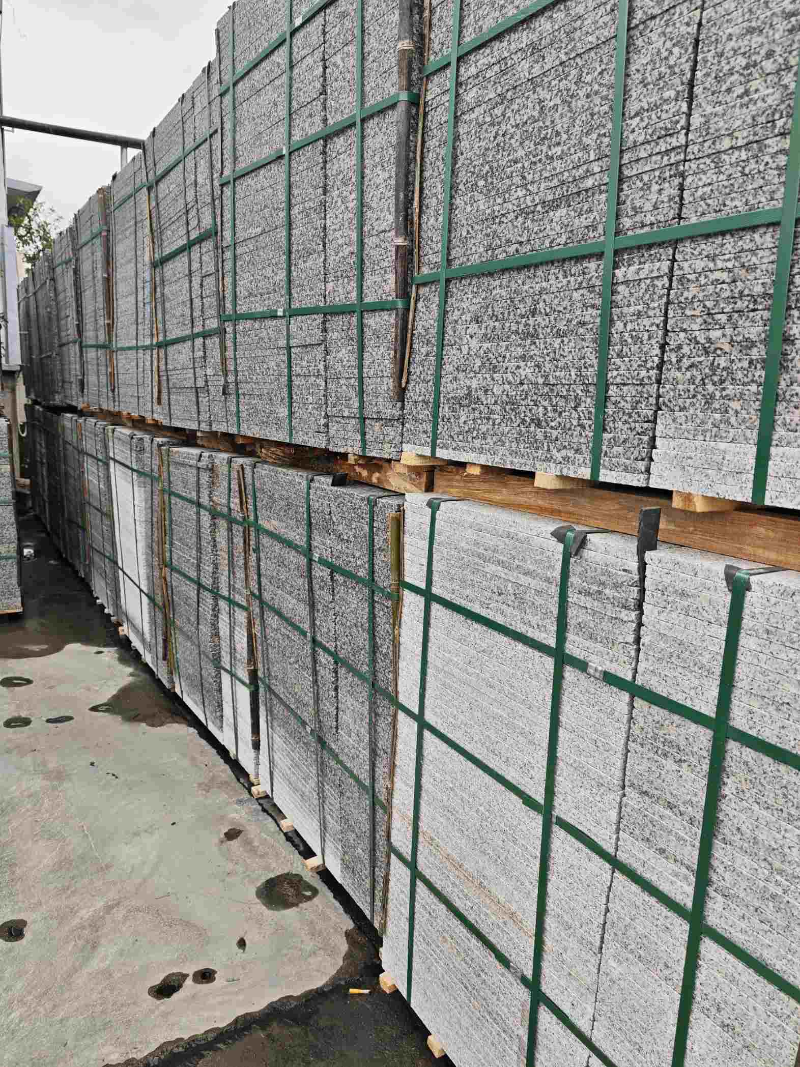 荆门芙蓉白地铺石，石材地铺石